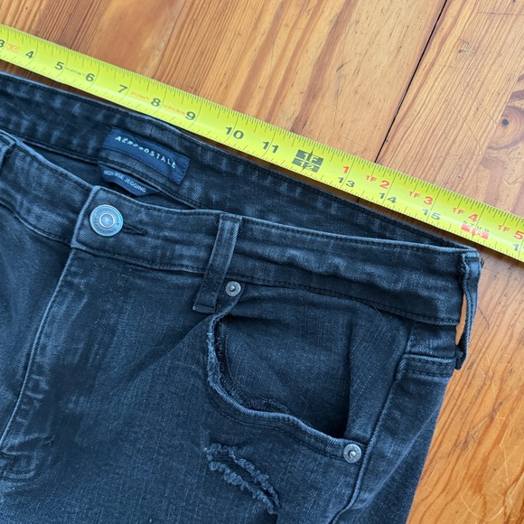 Aeropostale Jeans Black High Rise Jeans Distressed Ripped Size 16 Reg - Picture 3 of 8